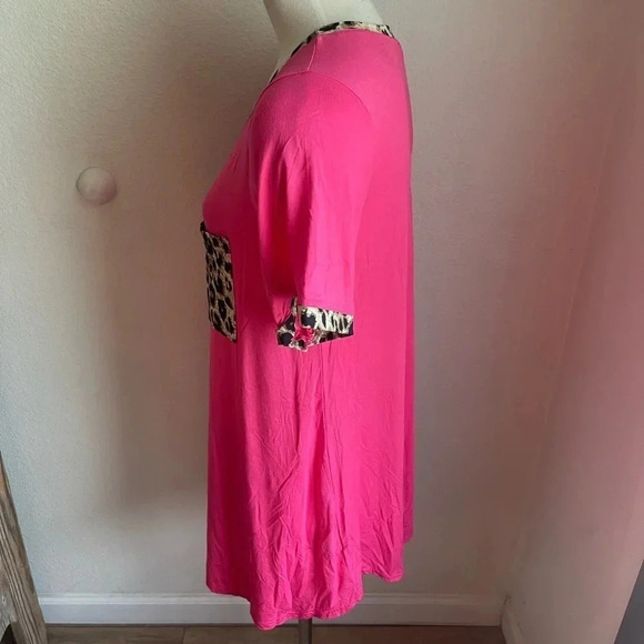 Southern stitch boutique pink and leopard print tunic blouse top size medium new - Picture 3 of 4